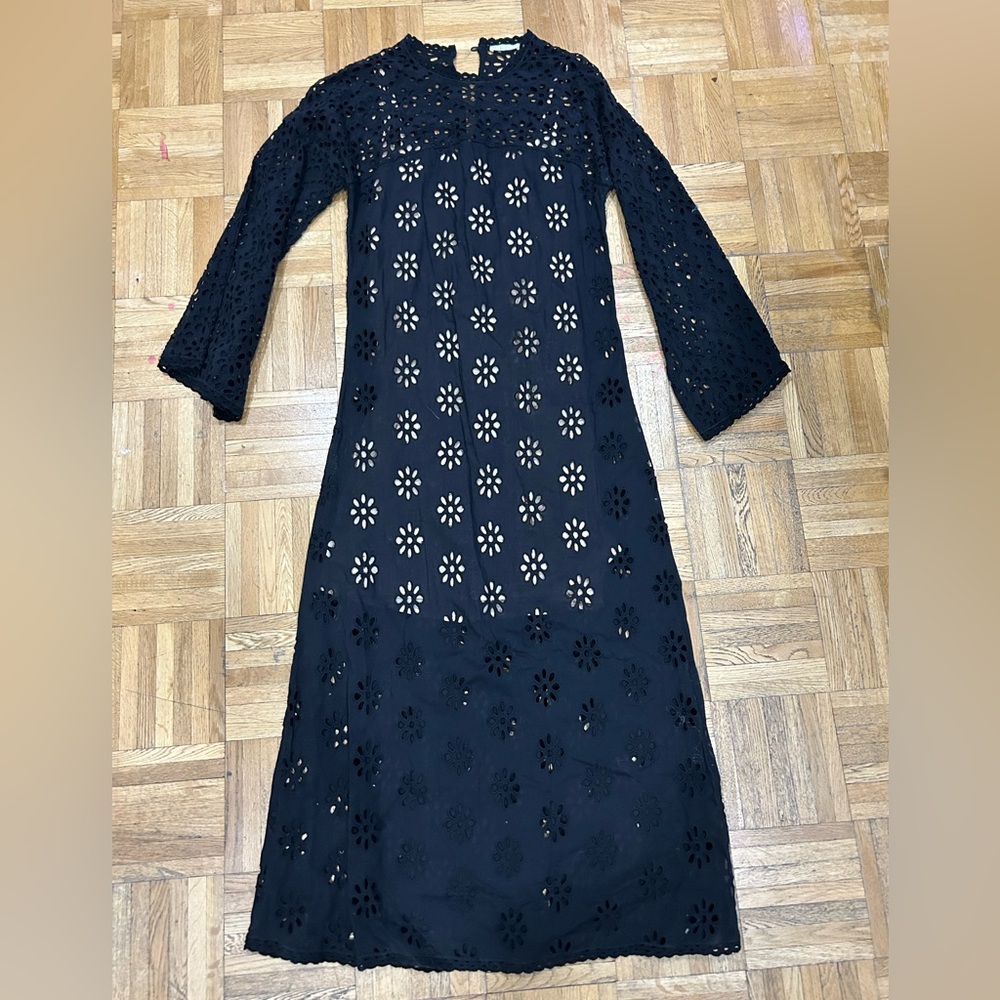 Doen Black Eyelet Lace Midi Dress